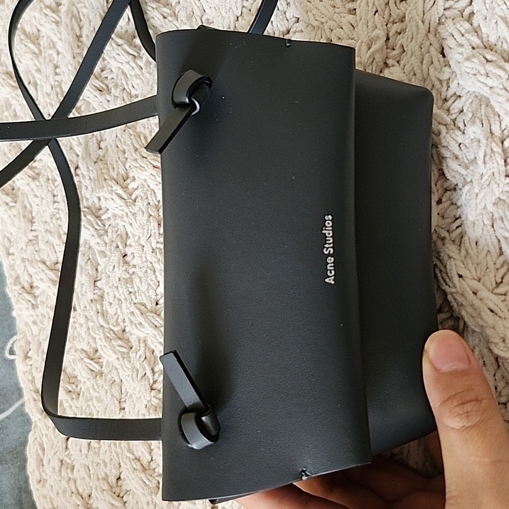 Acne bag